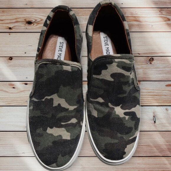 Steve Madden Shoes - Steve Madden Green and White Flats Slip-On Comfort